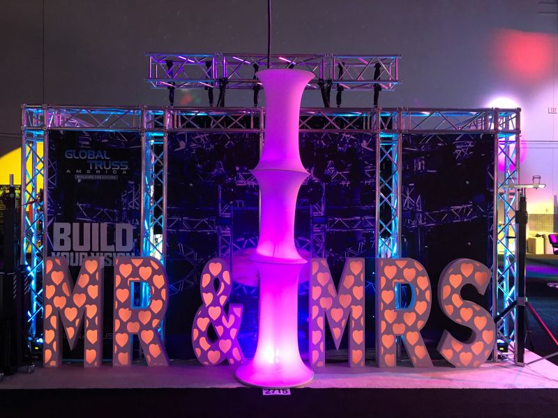 Eliminator Decor MR&MRS (Letters)